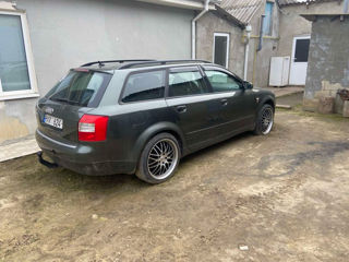 Audi A4 foto 2