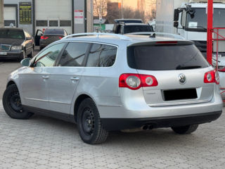 Volkswagen Passat foto 3