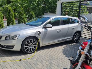 Volvo V60 foto 1