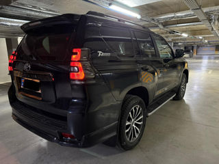 Toyota Land Cruiser Prado foto 3