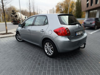 Toyota Auris foto 3