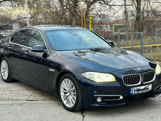 BMW 5 Series foto 1