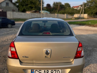 Renault Clio Symbol foto 5