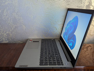 Lenovo IdeaPad 3 15ADA05 foto 3