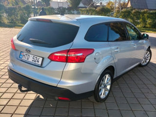 Ford Focus foto 4