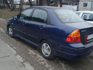 Suzuki Liana foto 3