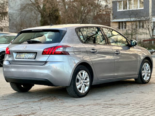 Peugeot 308 foto 6