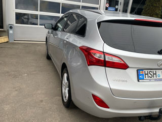 Hyundai i30 фото 3