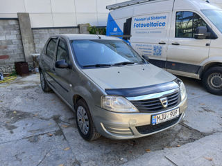 Dacia Logan foto 2