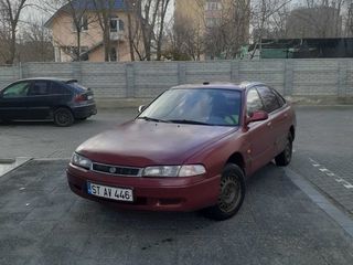 Mazda 626 foto 1