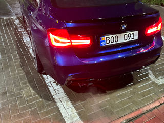 BMW 3 Series foto 5