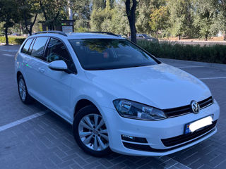 Volkswagen Golf foto 1