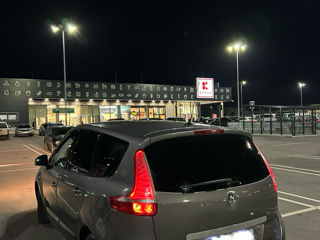 Renault Grand Scenic foto 2