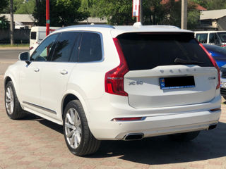 Volvo XC90 foto 3