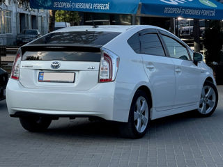 Toyota Prius foto 4