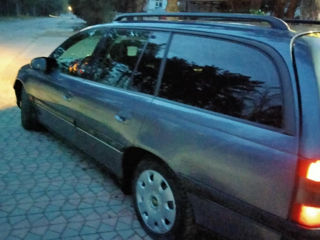 Opel Omega foto 10