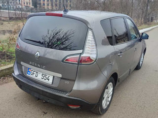 Renault Scenic foto 6