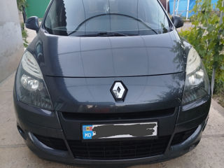 Renault Scenic foto 1