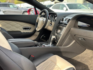 Bentley Continental GT foto 13