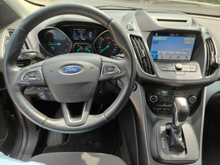 Ford Kuga foto 5