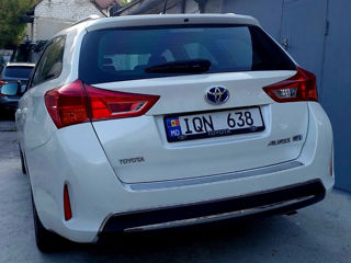 Toyota Auris foto 4