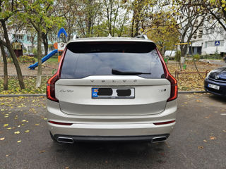 Volvo XC90 foto 5