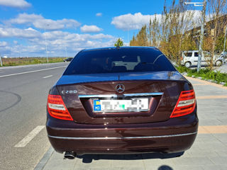 Mercedes C-Class foto 6