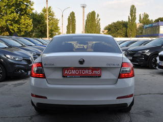 Skoda Octavia foto 4