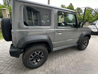 Suzuki Jimny foto 4