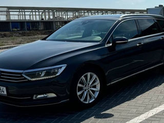 Volkswagen Passat foto 2