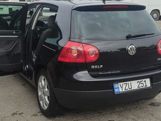 Volkswagen Gol foto 1