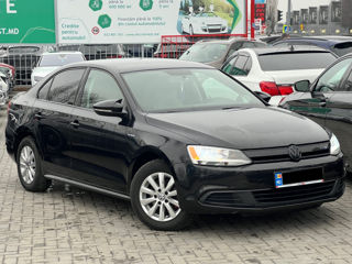 Volkswagen Jetta foto 4