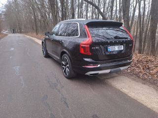 Volvo XC90 foto 9