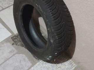 4 Scaturi de iarnâ 195/65R15 foto 2