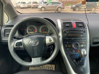 Toyota Auris foto 6