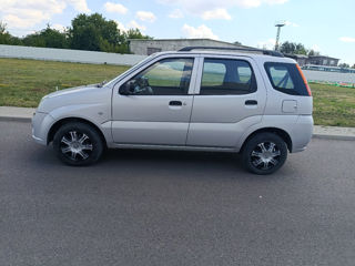 Suzuki Ignis foto 2