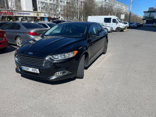 Ford Fusion foto 4