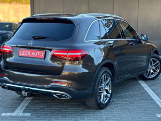 Mercedes GLC foto 4