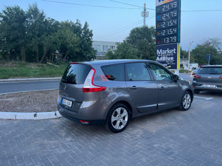 Renault Grand Scenic foto 5