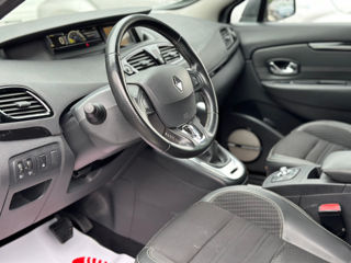 Renault Scenic foto 9