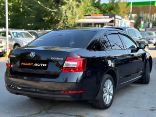 Skoda Octavia foto 4