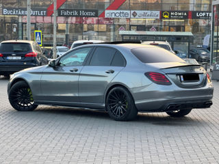 Mercedes C-Class foto 5