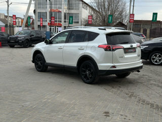 Toyota Rav 4 foto 5