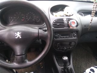 Peugeot 206 foto 6