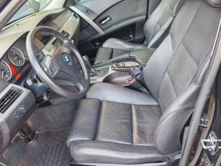 BMW 5 Series фото 5