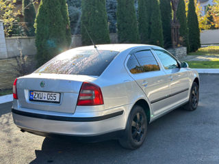 Skoda Octavia foto 4