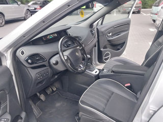 Renault Grand Scenic foto 10