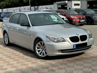 BMW 5 Series foto 5