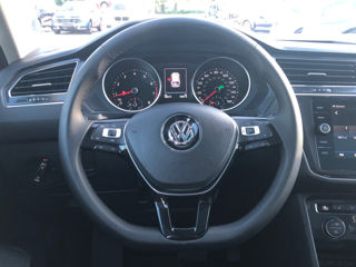 Volkswagen Tiguan foto 9