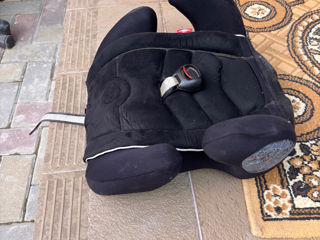 Автокресло Chicco Black label 2 в 1  foto 4